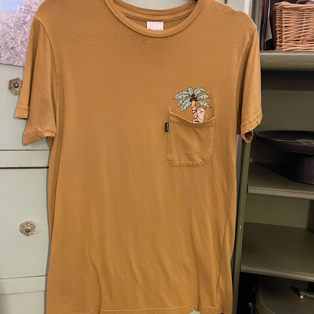 Men's Graphic Pocket T-Shirt
